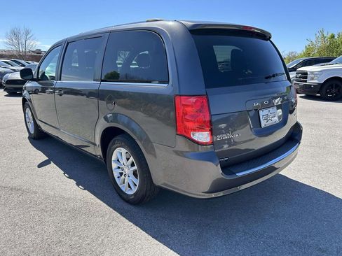 Used 2020 Dodge Grand Caravan SXT FWD image 5