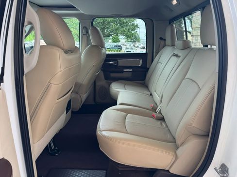 Used 2018 RAM 2500 Laramie AWD/4WD image 16