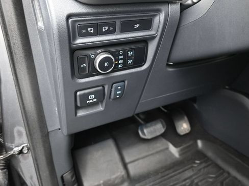 Used 2024 Ford F150 Lariat w/ FX4 Off-Road Package AWD/4WD image 13