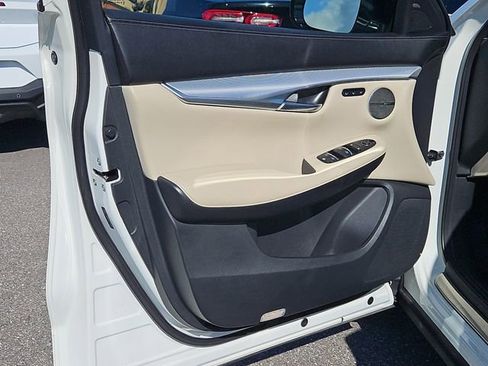 Used 2021 INFINITI QX50 Sensory w/ Cargo Package image 19