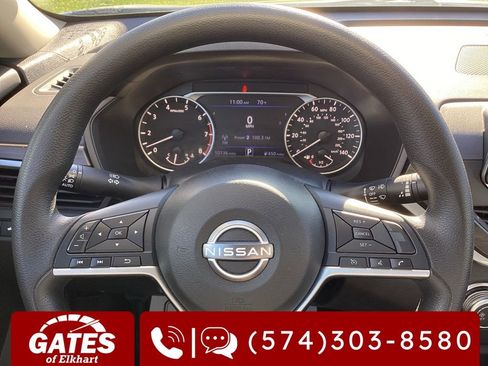 Used 2023 Nissan Altima 2.5 SV image 25