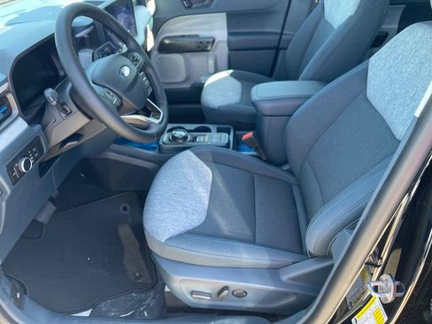 New 2026 Ford Maverick XLT w/ XLT Luxury Package AWD/4WD image 7