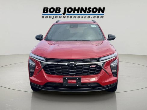 New 2026 Chevrolet Trax RS image 2