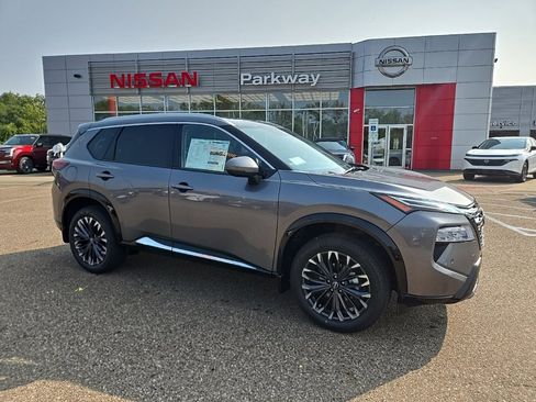 New 2026 Nissan Rogue Platinum w/ Platinum Premium Package image 1