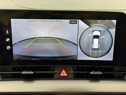 Used 2024 Kia Sportage SX Prestige image 24