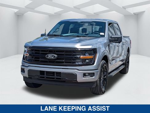 New 2026 Ford F150 XLT w/ Equipment Group 302A MID RWD image 9