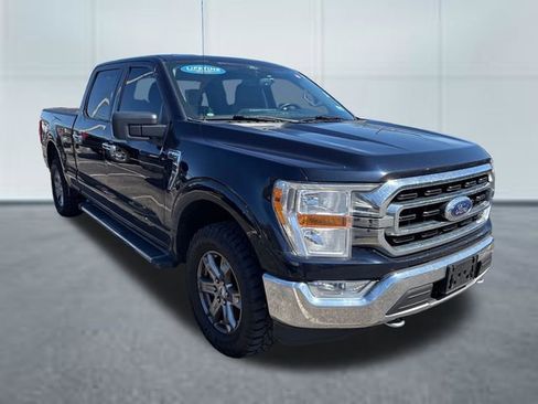 Used 2021 Ford F150 XLT w/ Equipment Group 301A Mid AWD/4WD image 5