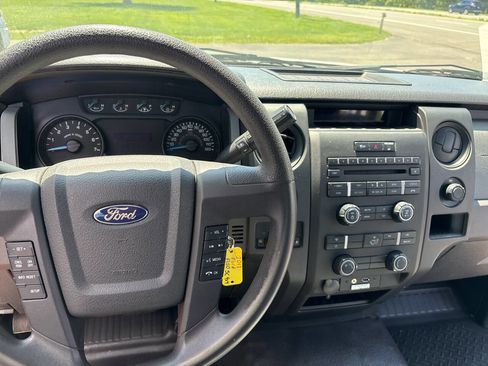 Used 2013 Ford F150 XL w/ Mid Equipment Group AWD/4WD image 14