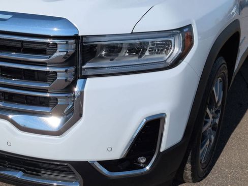 Used 2023 GMC Acadia SLT image 10