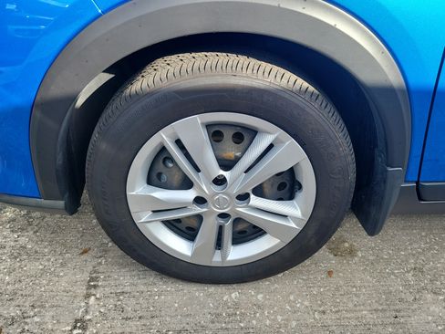 Certified 2024 Nissan Kicks S FWD image 4