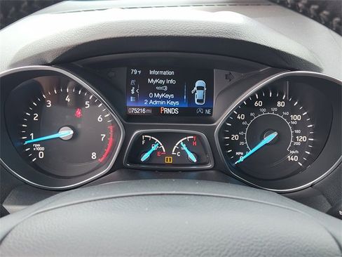 Used 2019 Ford Escape Titanium image 17