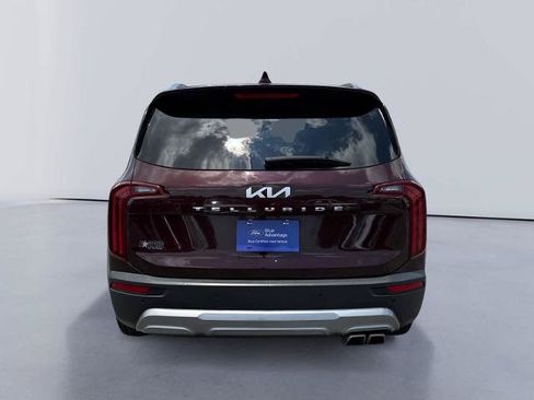 Used 2022 Kia Telluride EX FWD image 4