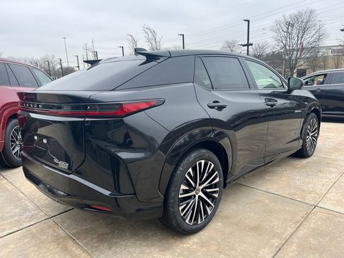 New 2026 Lexus RZ 450e AWD image 3