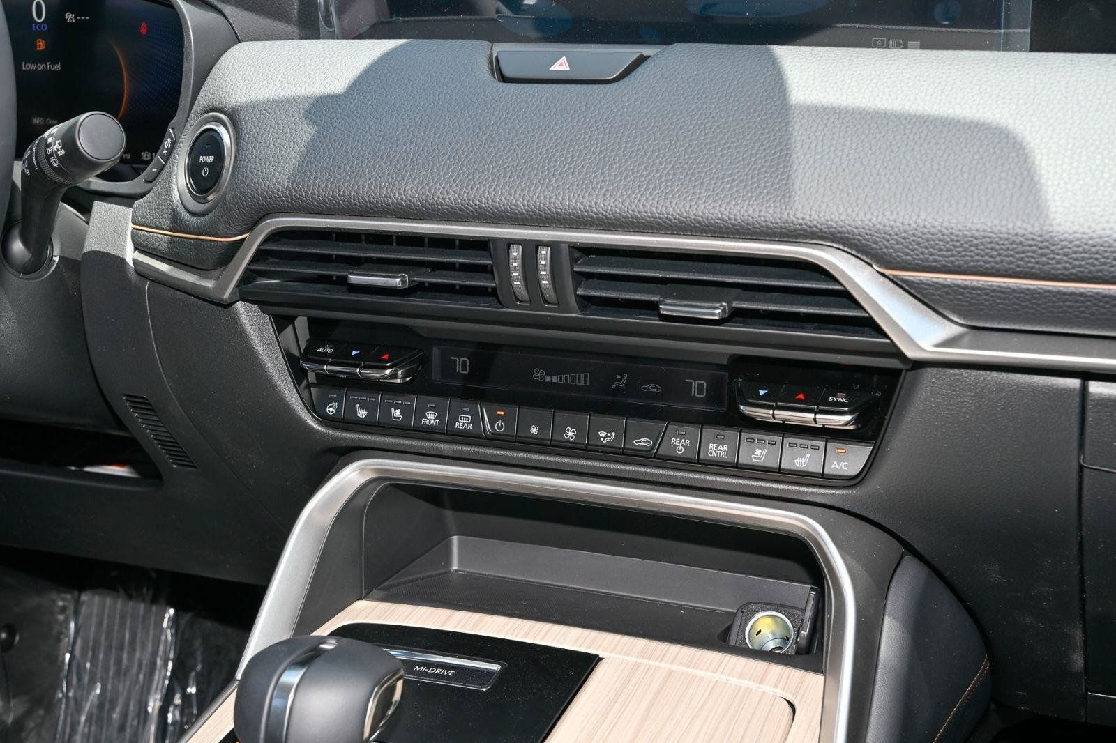 New 2026 MAZDA CX-70 SC Plus AWD/4WD image 22