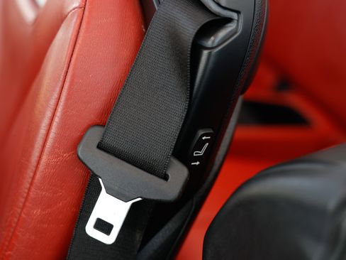 Used 2016 BMW M4 Convertible image 49