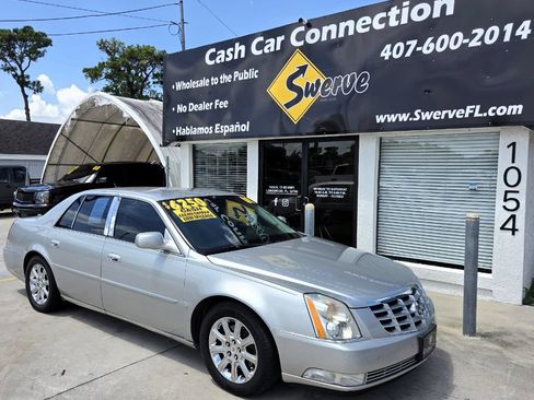 Used 2008 Cadillac DTS FWD image 5