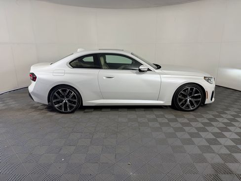 Used 2022 BMW 230i Coupe w/ Premium Package 2 RWD image 8