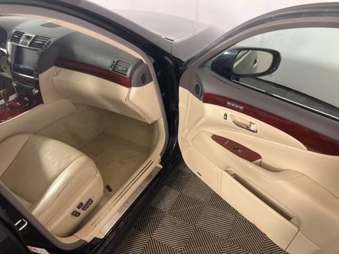 Used 2010 Lexus LS 460 AWD image 15