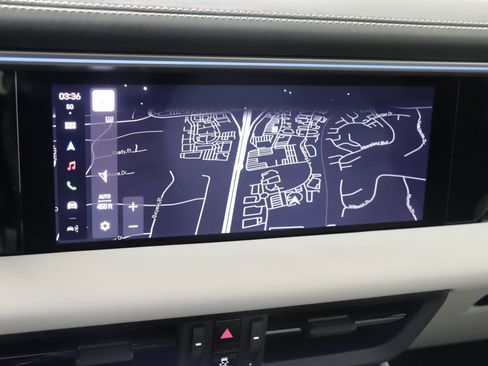 Certified 2025 Porsche Macan 4S Electric image 33