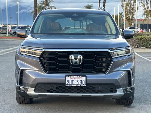 Certified 2024 Honda Pilot Elite image 9