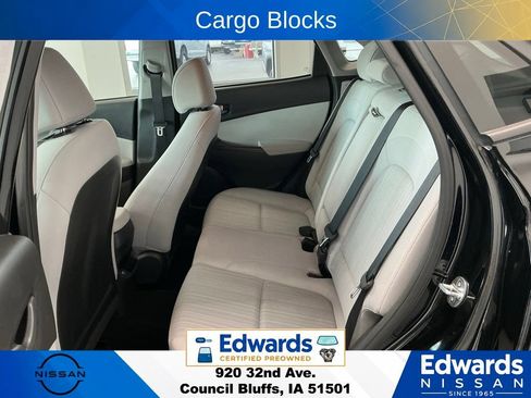 Used 2023 Hyundai Kona SEL w/ Cargo Package AWD/4WD image 13
