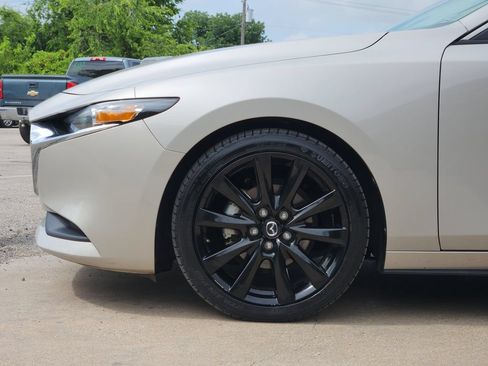 Used 2024 MAZDA MAZDA3 s FWD image 7