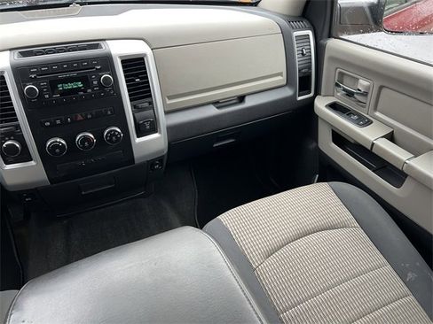 Used 2012 RAM 2500 Big Horn image 32