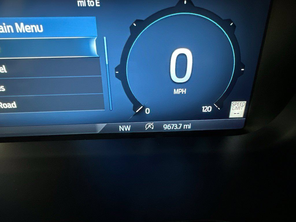 Used 2025 Ford F150 Lariat w/ Equipment Group 501A Mid AWD/4WD image 26