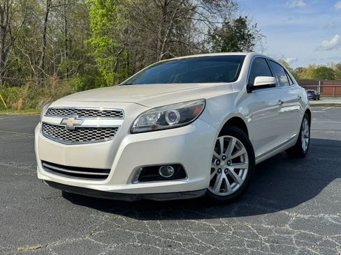 Used 2013 Chevrolet Malibu LTZ FWD image 1
