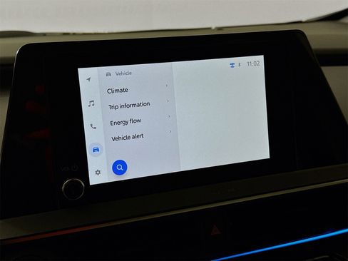 Used 2026 Toyota Prius XLE image 15