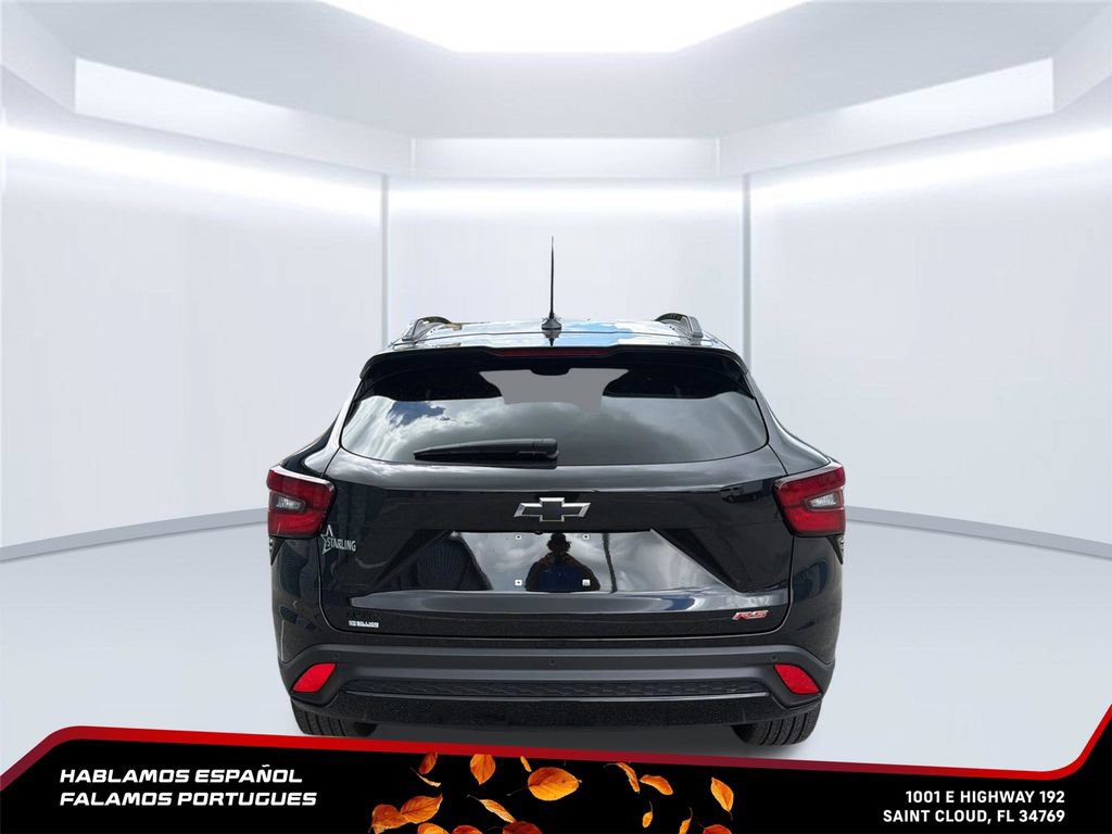 Certified 2025 Chevrolet Trax RS w/ Sunroof Package FWD image 5
