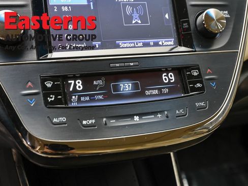 Used 2017 Toyota Avalon Limited w/ All Weather Liner Package FWD image 20