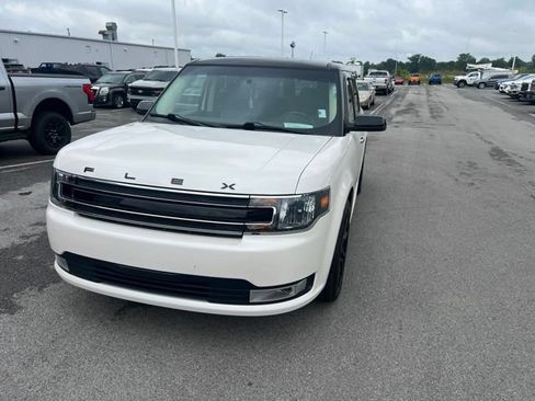 Used 2019 Ford Flex SEL w/ Equipment Group 202A AWD/4WD image 3