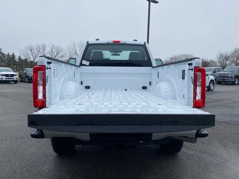 New 2026 Ford F250 XL w/ XL Off-Road Package AWD/4WD image 3
