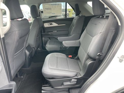 New 2026 Ford Explorer Active image 8