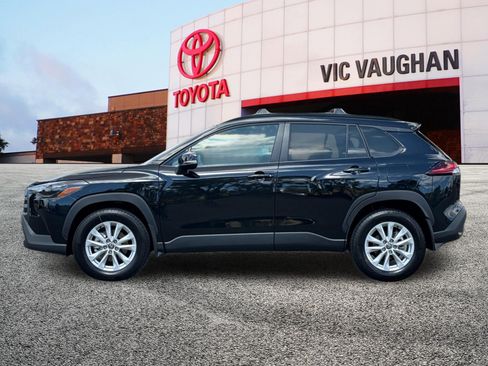 New 2026 Toyota Corolla Cross LE FWD image 31