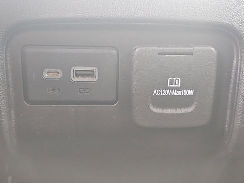 Used 2020 Chevrolet Blazer LT w/ Sound & Technology Package AWD/4WD image 43