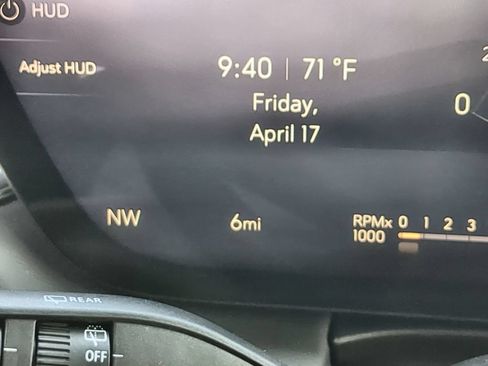 New 2026 Buick Enclave Avenir w/ Super Cruise Package FWD image 12