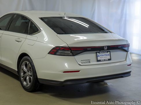 Used 2024 Honda Accord EX image 7