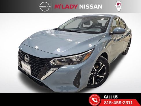 Used 2025 Nissan Sentra SV w/ All-Weather Package image 2