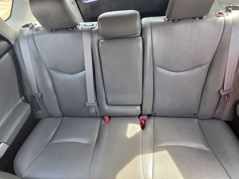Used 2014 Toyota Prius Three FWD image 18