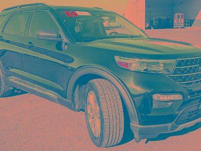 Certified 2020 Ford Explorer XLT w/ Equipment Group 202A