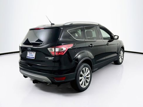 Used 2017 Ford Escape Titanium image 5