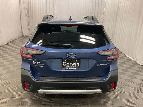 Used 2021 Subaru Outback Limited image 3