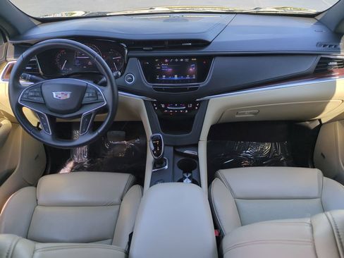 Used 2017 Cadillac XT5 Premium Luxury image 15
