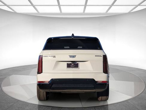 New 2025 Cadillac Escalade IQ Sport 2 w/ LPO, ONYX Package image 6