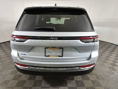 Used 2023 Jeep Grand Cherokee 4WD 4xe w/ Luxury Tech Group II image 4