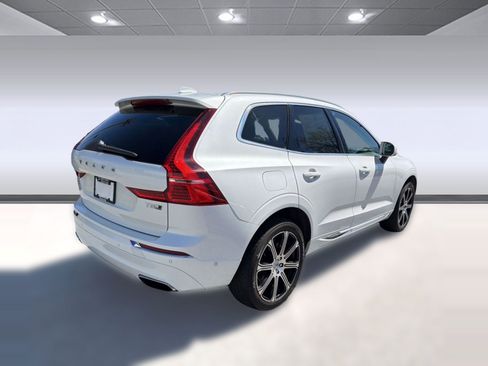 Used 2019 Volvo XC60 T5 Inscription image 9