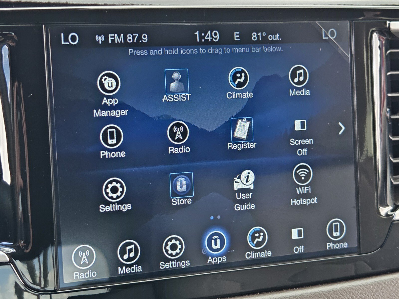 Used 2017 Chrysler Pacifica Touring Plus FWD image 18
