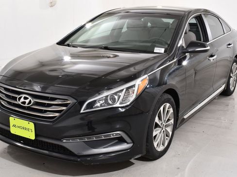Used 2017 Hyundai Sonata Sport FWD image 2